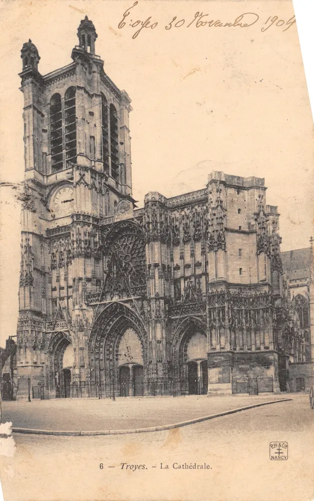 Troyes — A Catedral — editor NANCY, n°6 - Frente