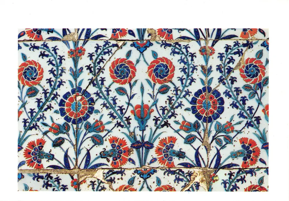 Detail einer Iznik-Kachelplatte — Mausoleum des Eyüp Sultan — Verlag Refioğlu Publications - Vorderseite