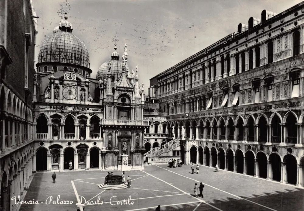 Venetien - Palazzo Ducale - Hof — Verlag V.F. n°426 - Vorderseite