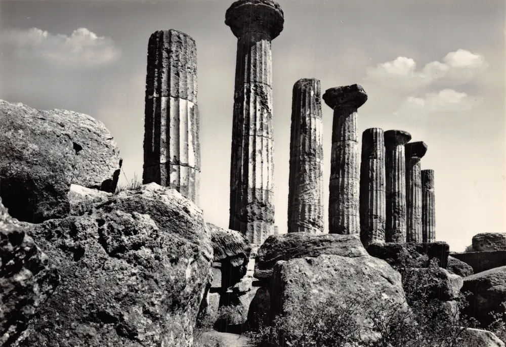 Agrigento — Temple d'Hercule — éditeur Salvatore Parlato - आगे