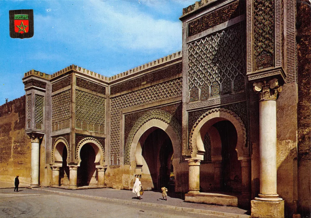Porta Bab Mansour — Porta Bab Mansour — Komaroc SA - Frente