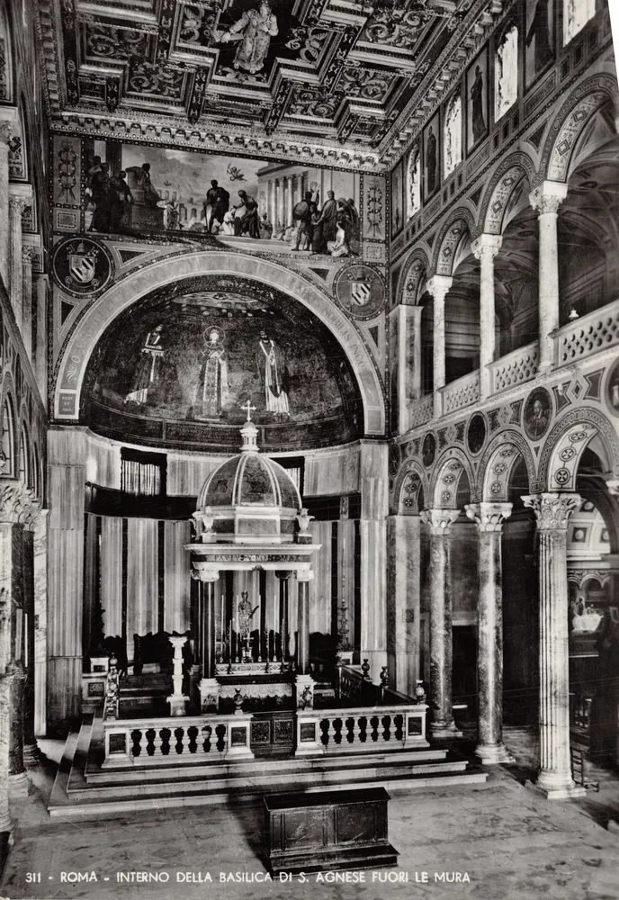 Rom — Innenansicht der Basilika S. Agnes außerhalb der Mauern — E. Richter Rom - Vorderseite