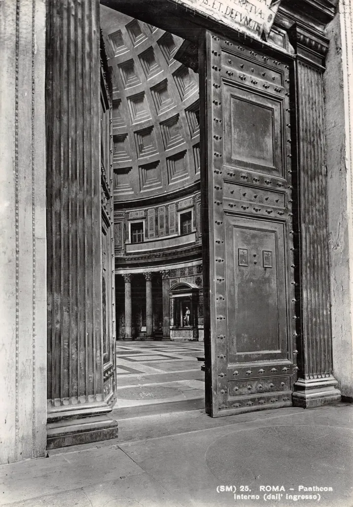 Rom — Innenansicht des Panthons (vom Eingang) — (SM) 25, Verlag Brunner & C. Como - Vorderseite