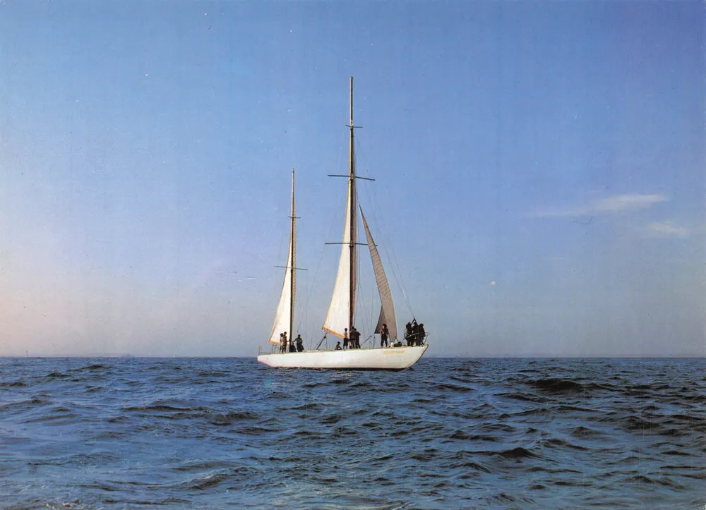 Schiff auf dem Schwarzen Meer — Odessa — Intourist - Vorderseite