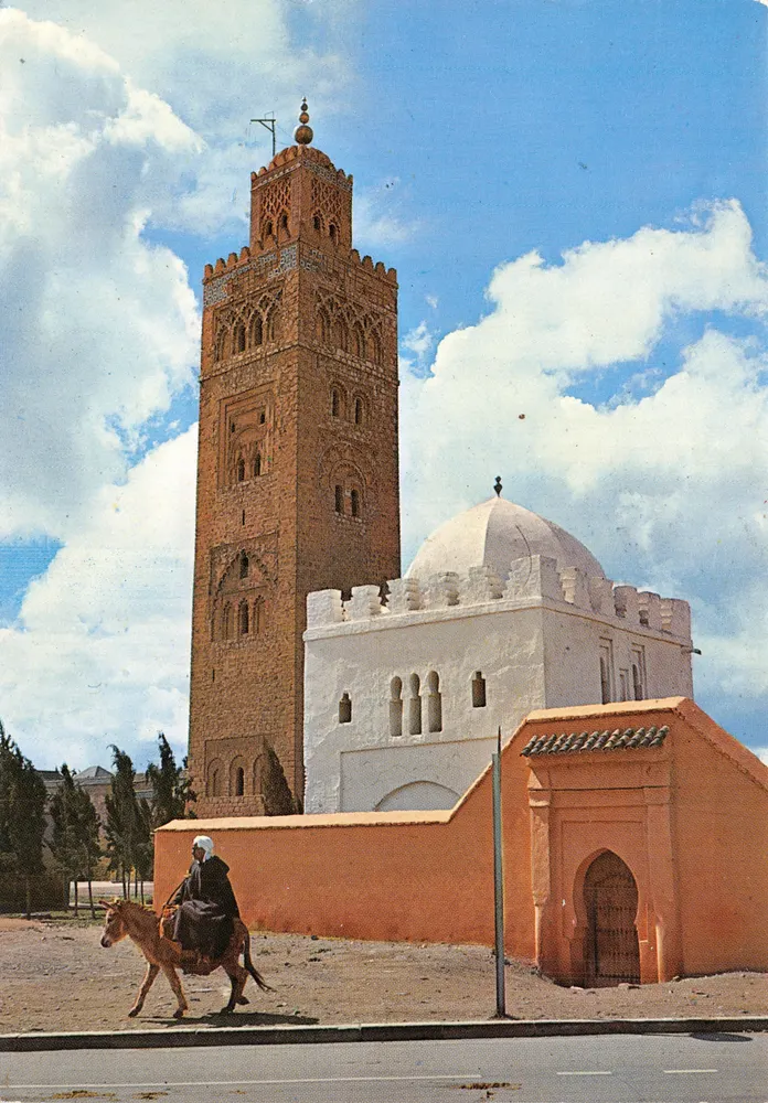 Die Koutoubia in Marrakech — roter Ziegelminaret und weißer Kuppel, Verlag ITAUCOLOR - Vorderseite