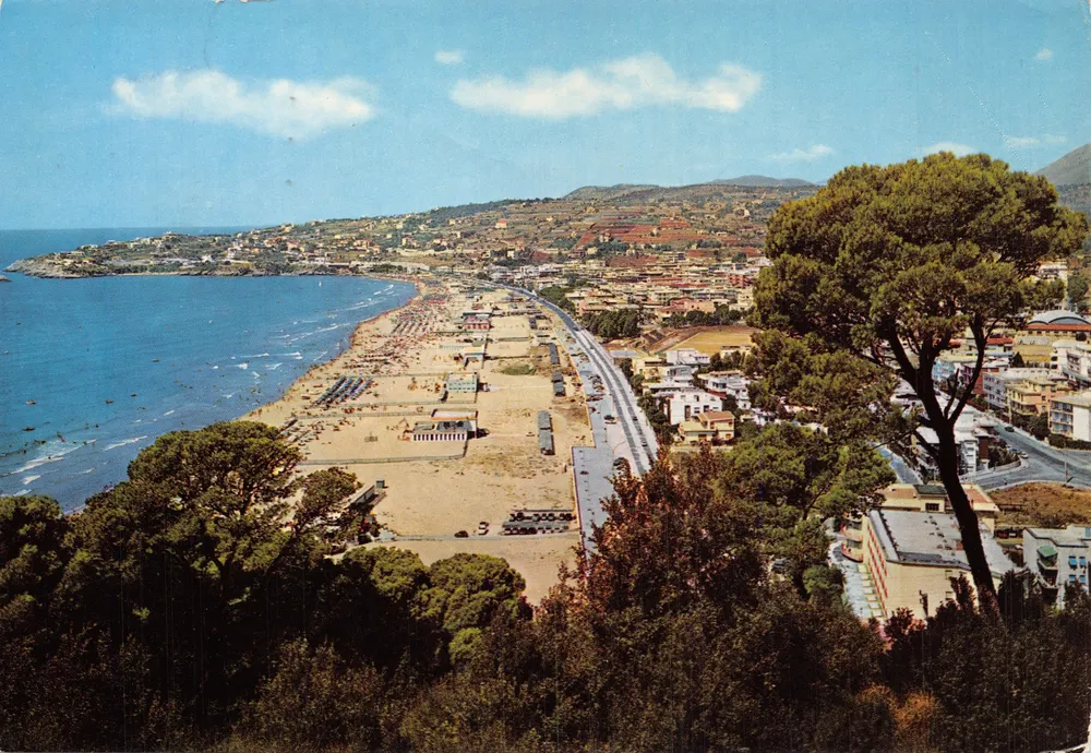 Gaeta — plage de Serapo — éditeur Plurigrane Terni, n°56 - Recto