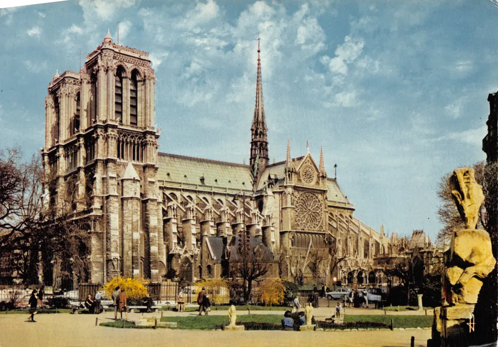 Notre-Dame de Paris — Ansicht des Square Viviani — Verlag Hachette, Nr. PA. 83 - Vorderseite