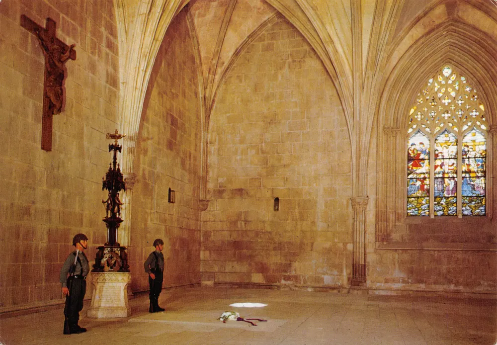 Batalha — Chapelle du Chapitre — Tombe du Soldat Inconnu - Recto