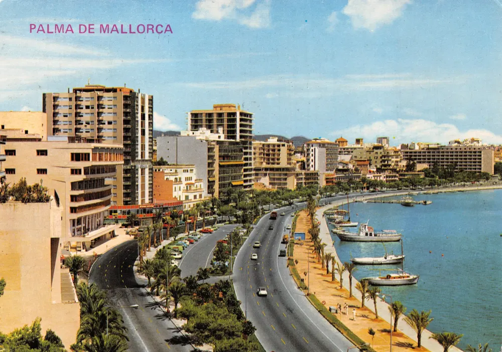 Palma de Mallorca — Ansicht des Paseo Marítimo mit Booten und Gebäuden — Éditions BOHIGAS, N.106 - Vorderseite