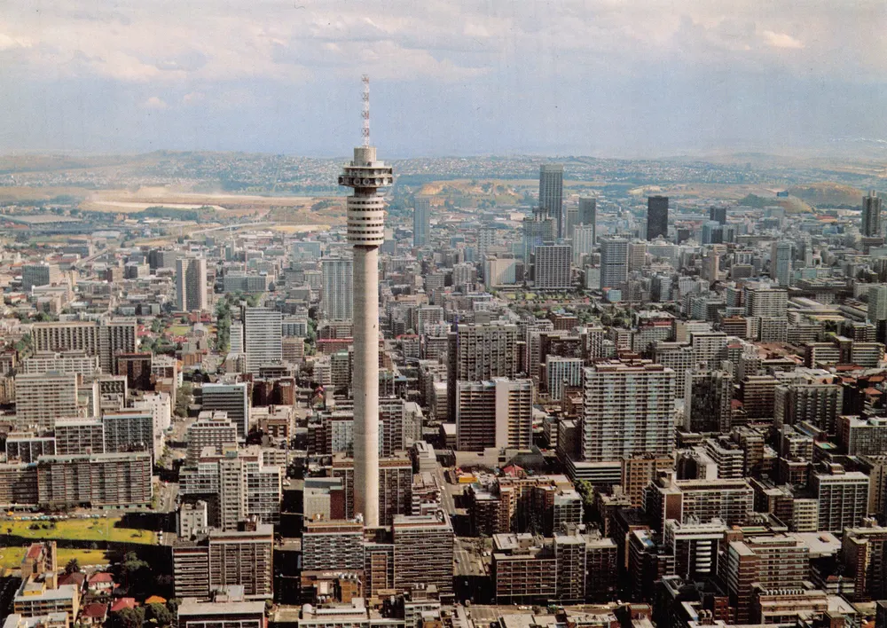 Johannesburg — Luftbild mit der Strijdom Tower — ABC PRESS - Vorderseite