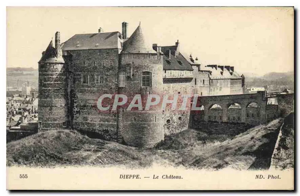 Dieppe — O Castelo — ND. Fot. - Frente