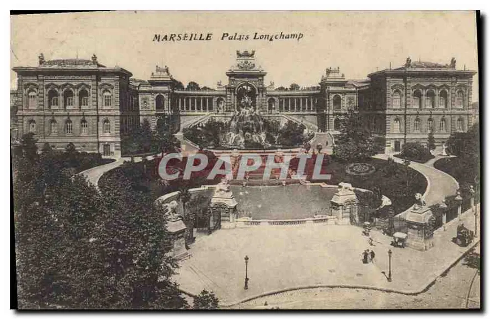 Marseille - Palácio Longchamp — vista da fonte e do edifício - Frente