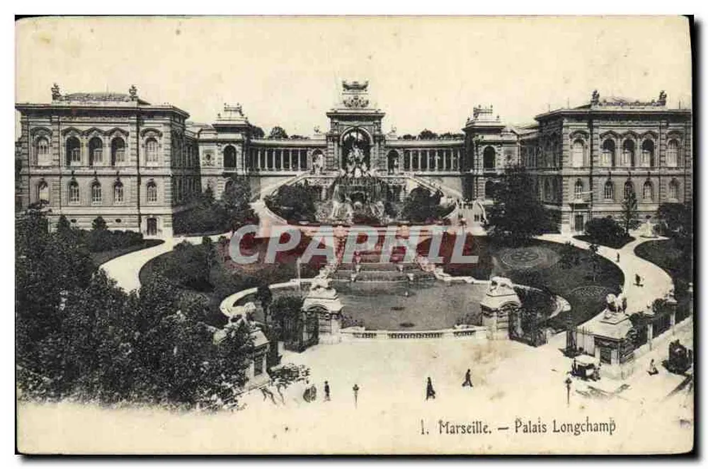 Marseille — Palácio Longchamp — vista do jardim com fonte - Frente