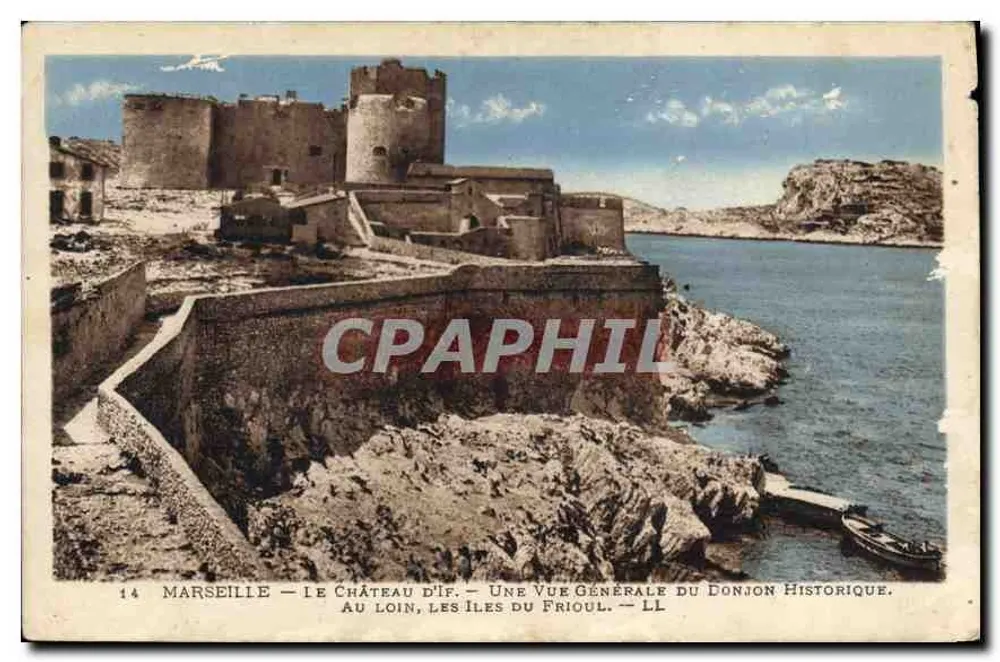 Marselha — O Castelo de If — Vista geral do donjon histórico. No horizonte, as ilhas do Frioul — LL - Frente