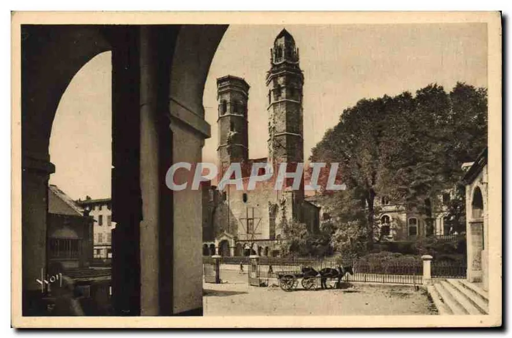 Macon (S.-et-L.) — Reste der alten Kathedrale Saint-Vincent — Les Éditions d'Art Yvot - Vorderseite