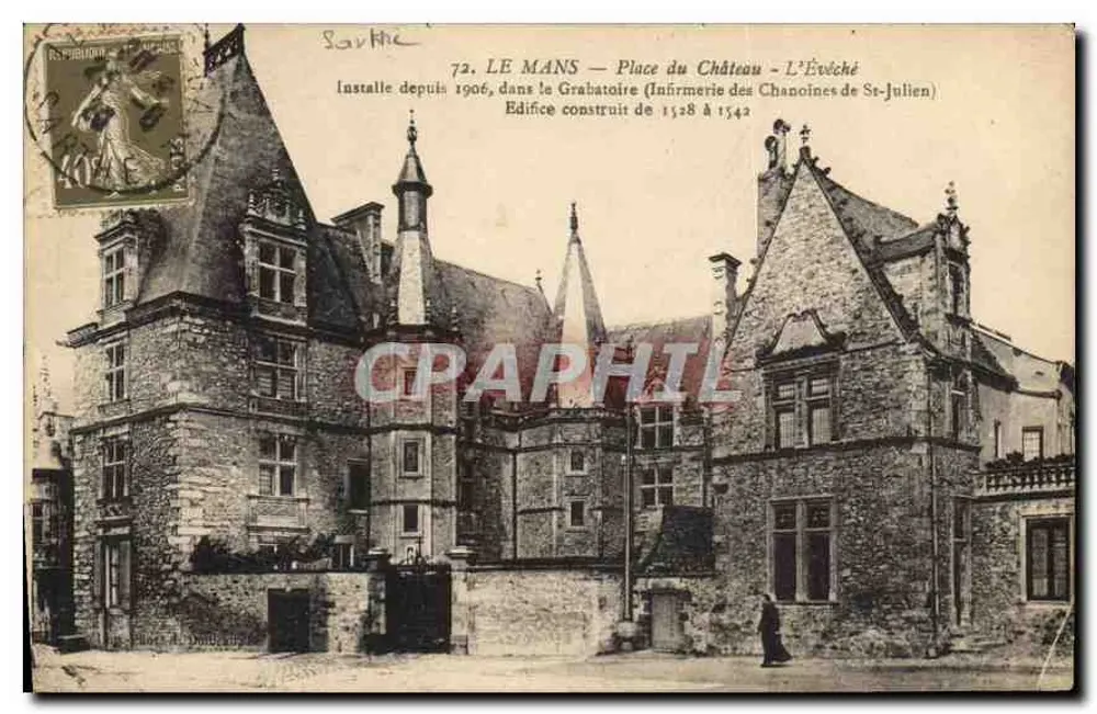 Le Mans — Place du Château — L'Évêché, édifice construit 1528-1542 - Frente