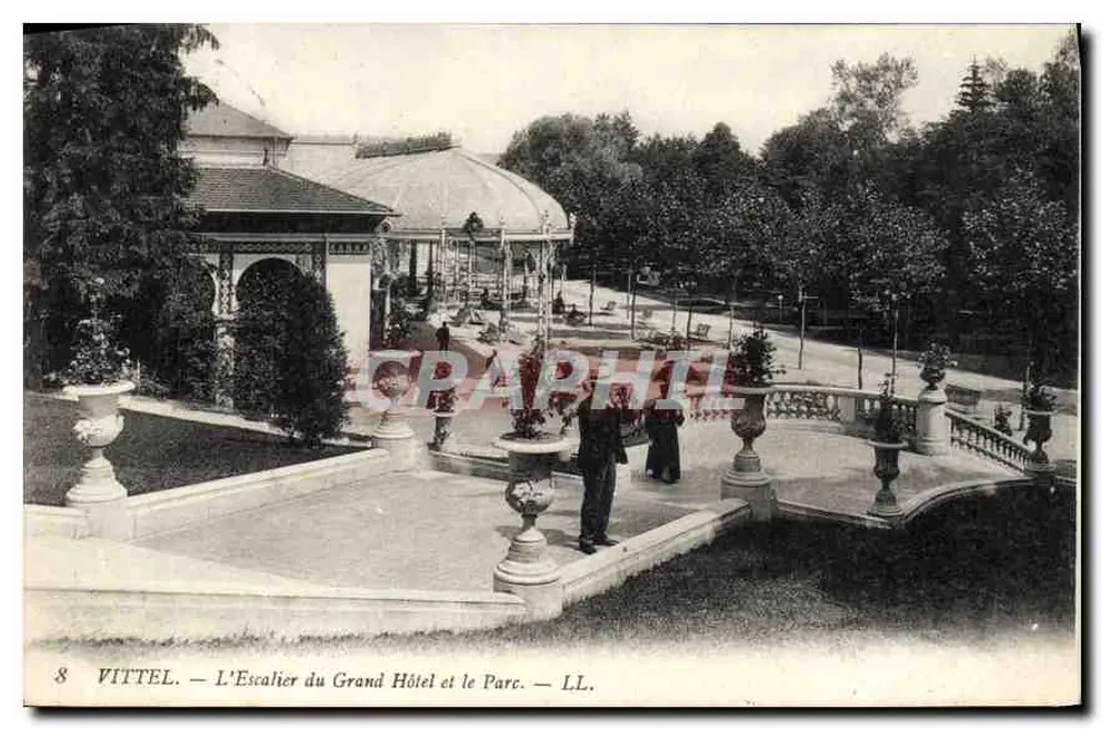 VITTEL — Die Treppe des Grand Hotels und der Park — LL. - Vorderseite