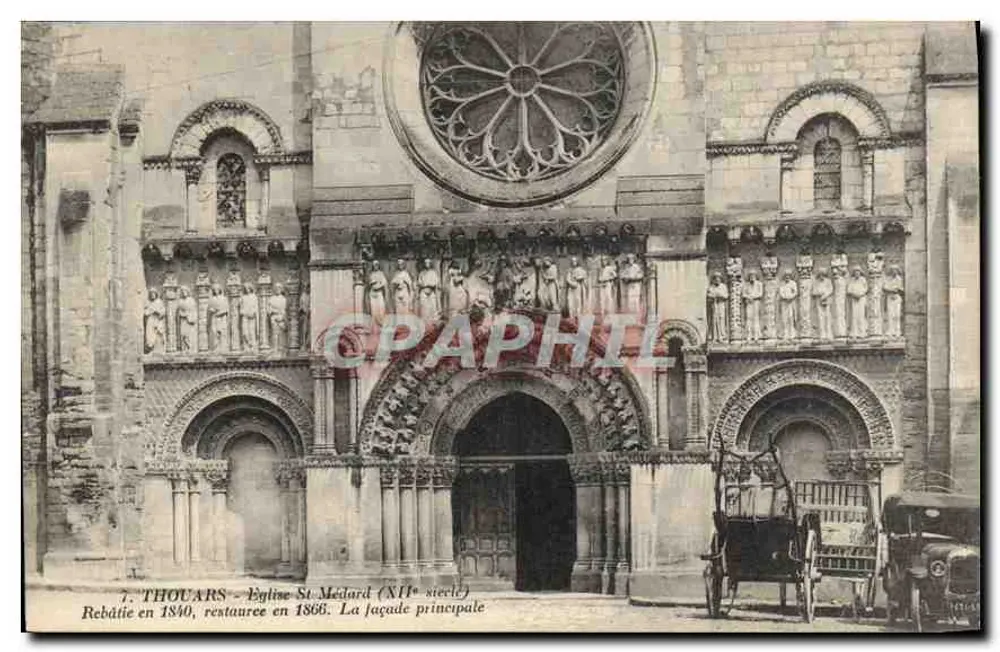 Thouars - Kirche Saint-Médard (12. Jahrhundert) — Hauptfassade, 1840 neu errichtet, 1866 restauriert - Vorderseite