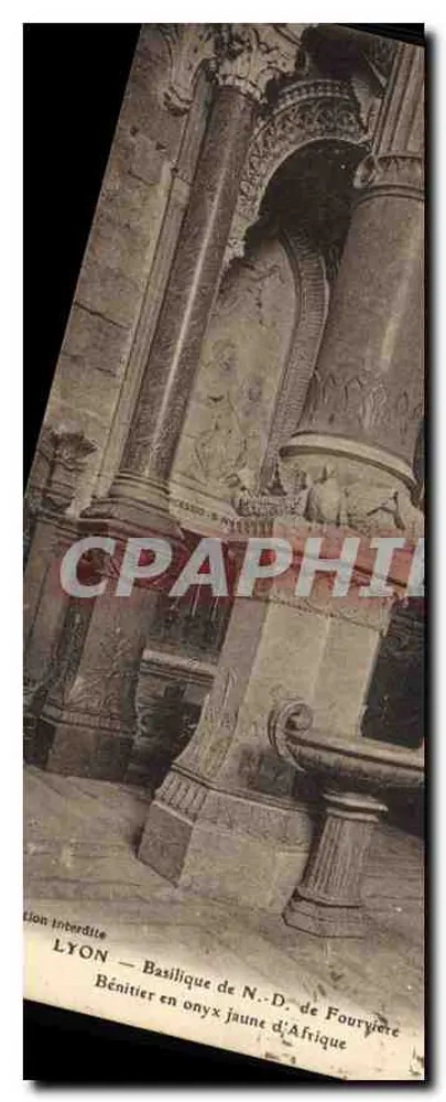 LYON — Basilique de N.-D. de Fourvière — Bénitier en onyx jaune d'Afrique - Vorderseite