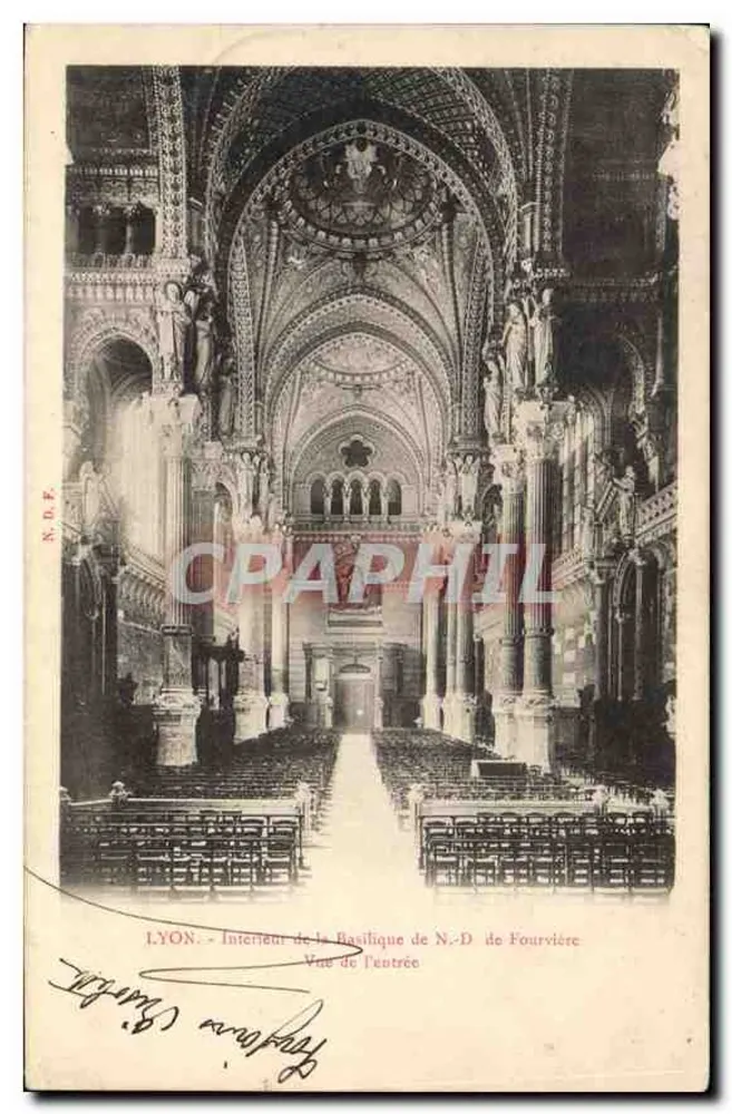 LYON - Innenansicht der Basilika Notre-Dame de Fourvière - Blick auf den Eingang - Vorderseite
