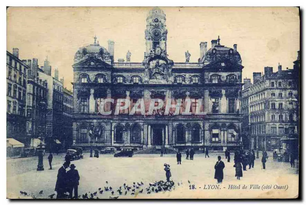 LYON - Hotel de Ville (lado Oeste) — Bilhete postal antigo n°18 — editor não visível - Frente