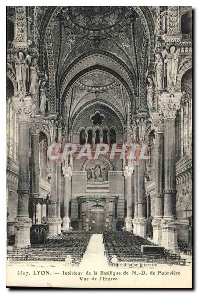 LYON — Interior da Basílica N.-D. de Fourvière — Vista da Entrada - Frente