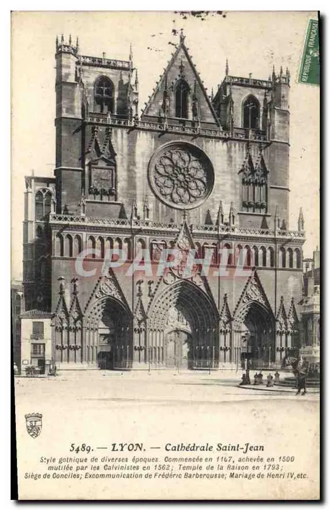 LYON — Catedral São João — Estilo gótico de diversas épocas - Frente