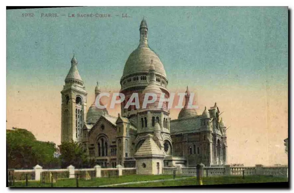 Paris — A Basílica do Sacré-Cœur — LL - Frente