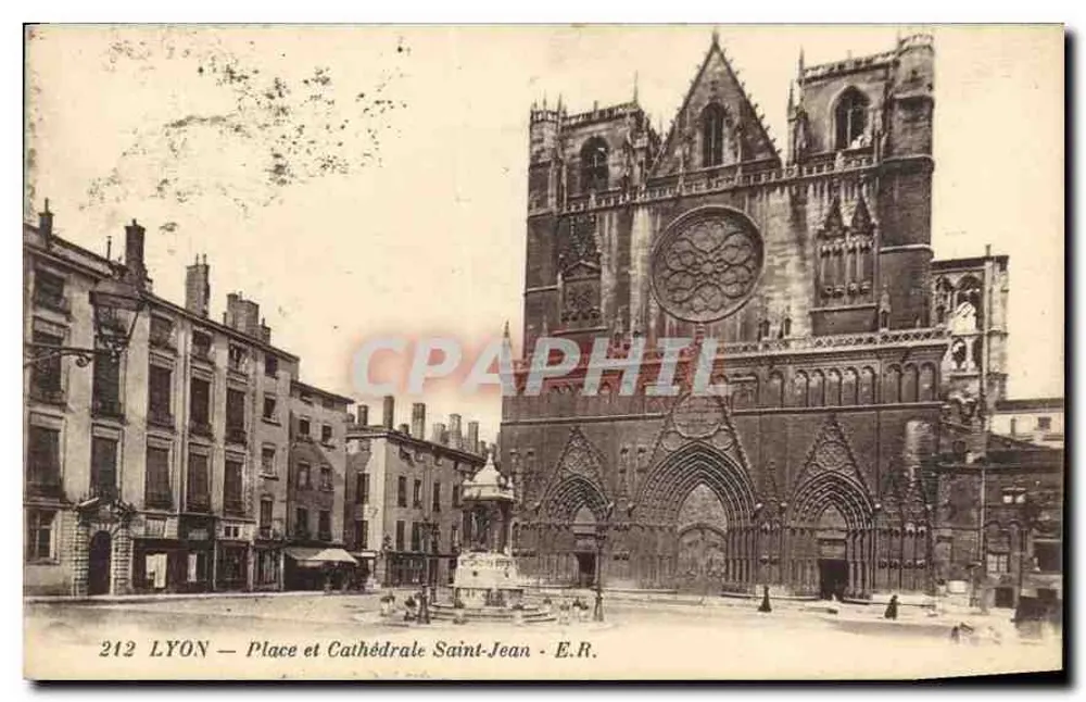 LYON — Praça e Catedral de São João — E.R. n°212 - Frente