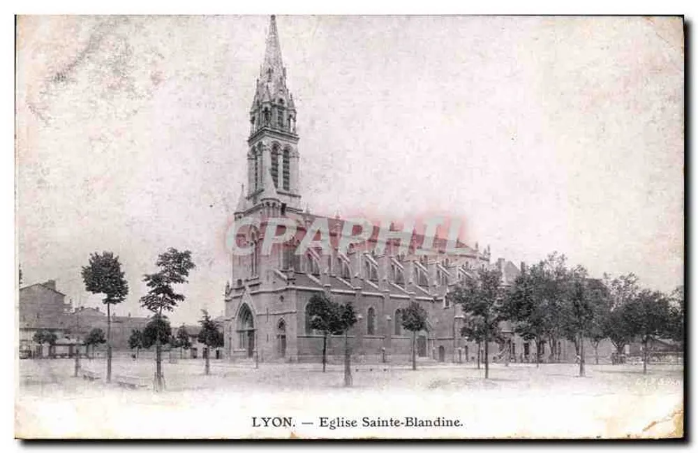 LYON. — Igreja de Santa Blandina. - Frente