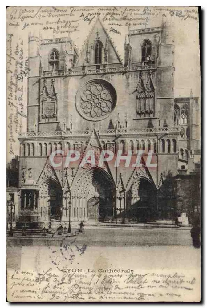 LYON - A Catedral — vista da fachada gótica com roseira — editor não identificado - Frente