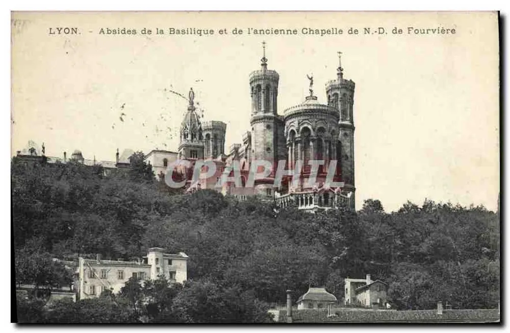 LYON - Apsiden der Basilika und der ehemaligen Kapelle N.-D. de Fourvière - Vorderseite