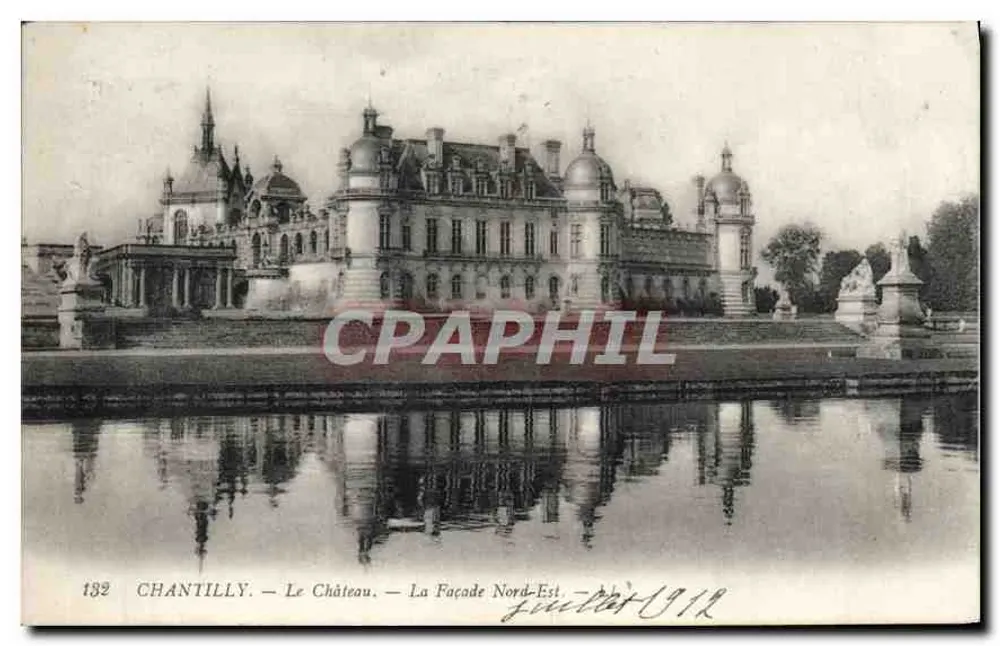 Chantilly — Zamek — Façada Północno-Wschodnia — Wydawca J. Goutet, nr 132 - Awers