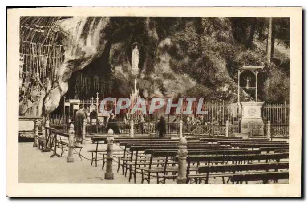 Lourdes — A Gruta Milagrosa — Edição P. DOUCHEIX - Frente