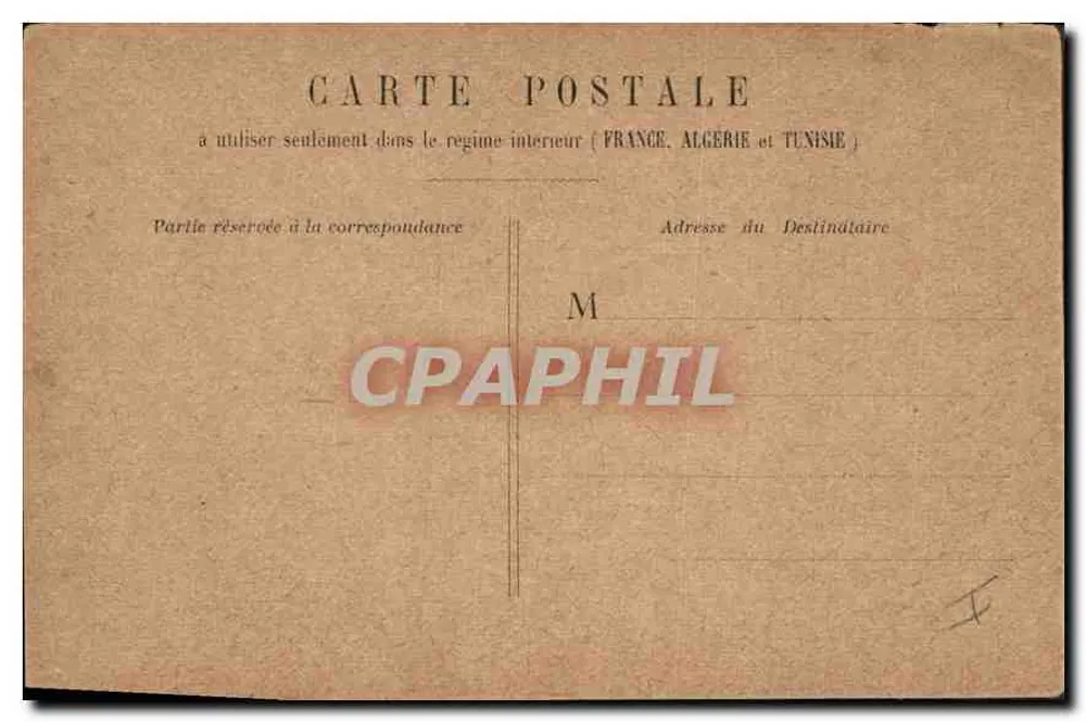 Paris - Église du Sacré-Cœur — vue depuis une rue avec deux hommes marchant, éditeur 'CHRIST' imprimé sur la carte - Verso