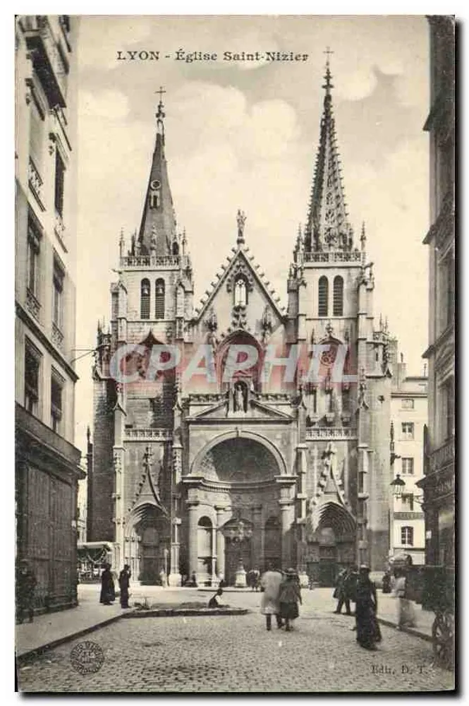 LYON - Igreja de São Nizier — vista da fachada gótica com dois campanários — editor Dr. T. - Frente