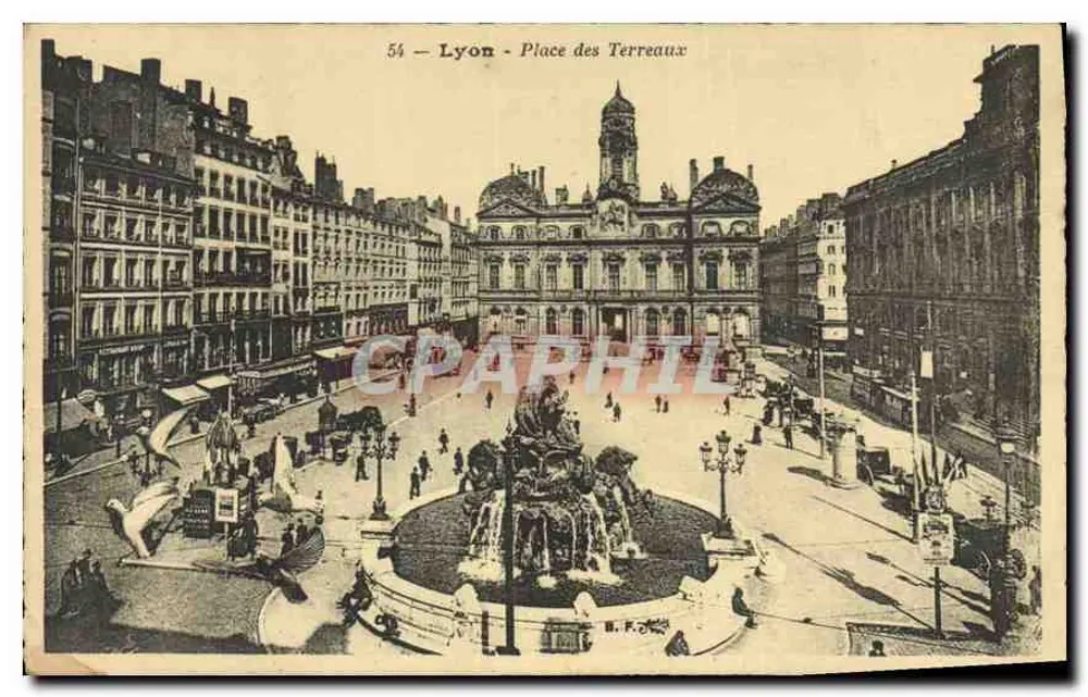 Lyon - Place des Terreaux — vista da fonte e do edifício central — editor B. F. O. n° 54 - Frente