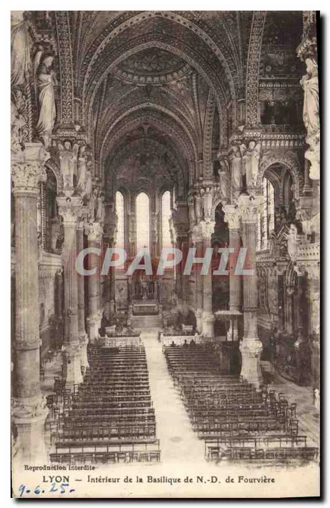 LYON — Interior da Basílica de Nossa Senhora de Fourvière - Frente