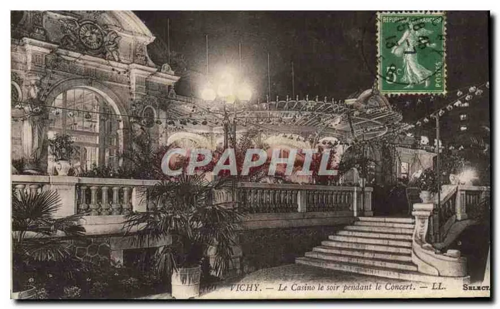 Vichy — Ansicht des Casinos am Abend während des Konzerts — LL. Select - Vorderseite