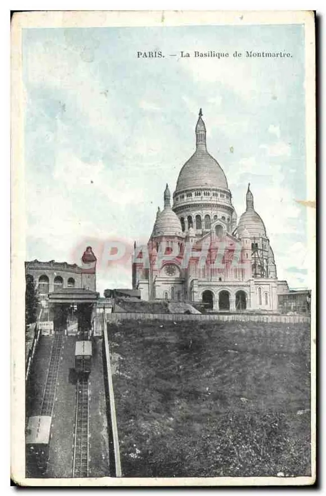 Paris — A Basílica de Montmartre - Frente