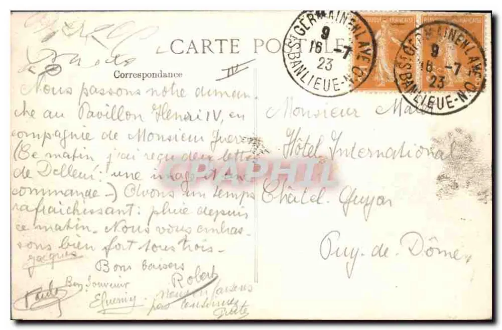 Saint-Germain-en-Laye — Le Pavillon Heggi IV, wo Ludwig XIV geboren wurde — Hotel-Restaurant das ganze Jahr geöffnet - Rückseite