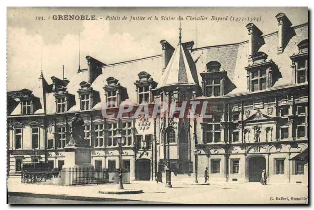 Grenoble - Palast der Justiz und die Statue des Ritters Bayard (1473-1524) - Vorderseite