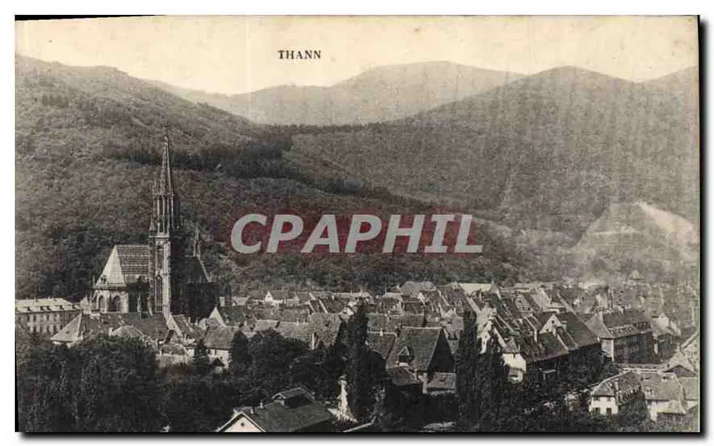 Thann — vista panorâmica com igreja - Frente