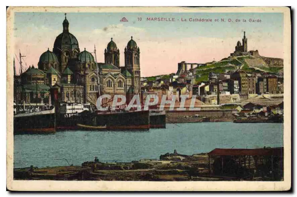 Marseille - La Cathédrale et N.D. de la Garde — Éditeur : Chèques Postaux - Recto