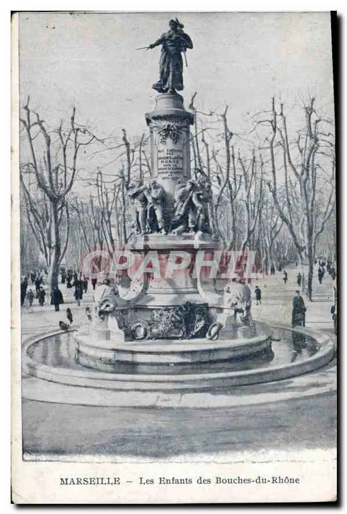 Marseille — Die Kinder der Bouches-du-Rhône — Denkmal für Kinder, die für Frankreich gestorben sind - Vorderseite