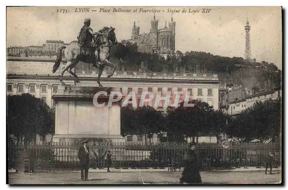 LYON — Place Bellecour und Fourvières — Statue von Ludwig XIV - Vorderseite
