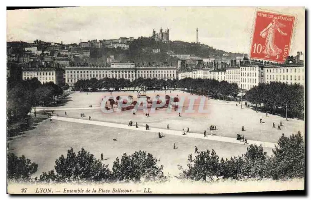 LYON — Conjunto da Place Bellecour — LL. n°27 - Frente