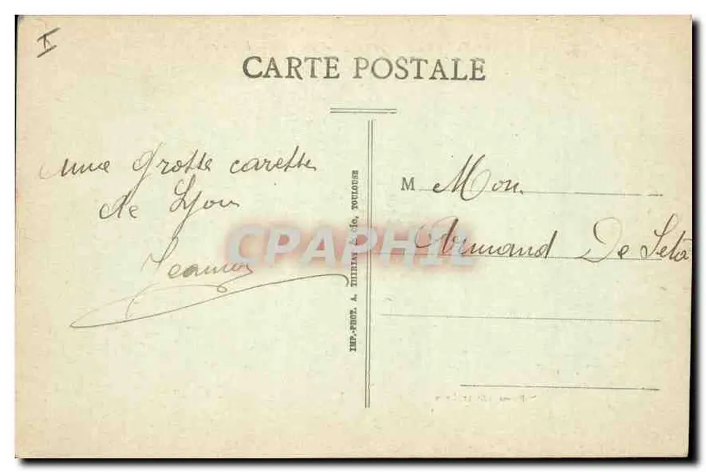 LYON - Ansicht der Place Bellecour und des Coteau de Fourvière — Verlag: R. de. Lyon - Rückseite