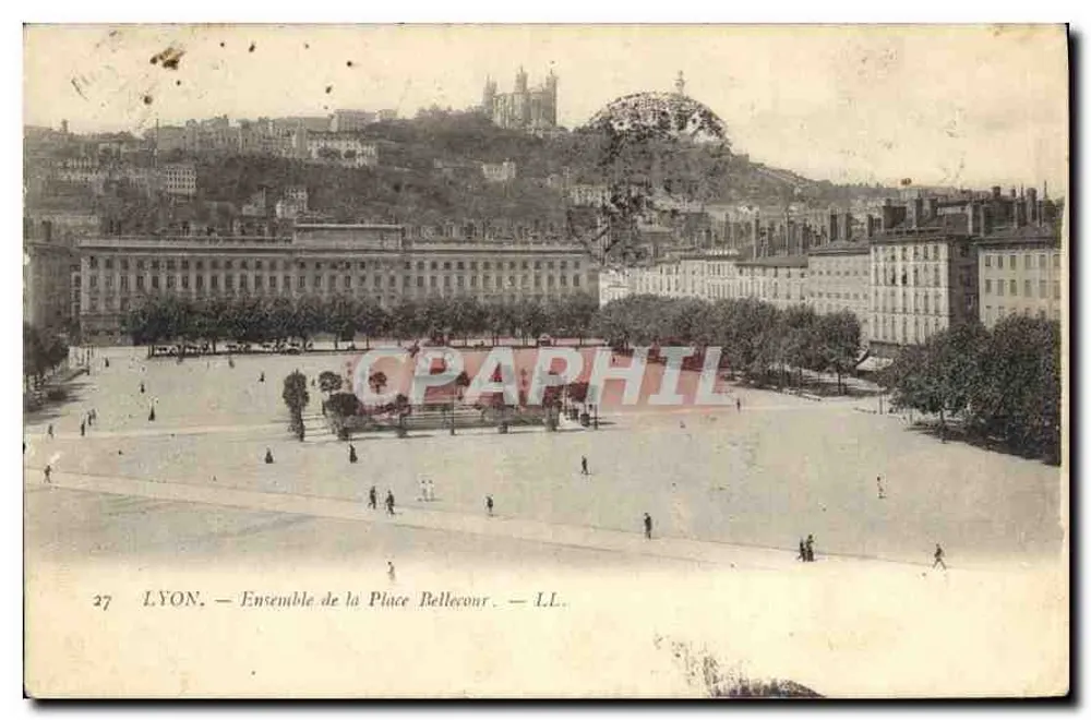 LYON — Ensemble da Place Bellecour — I.L. - Frente