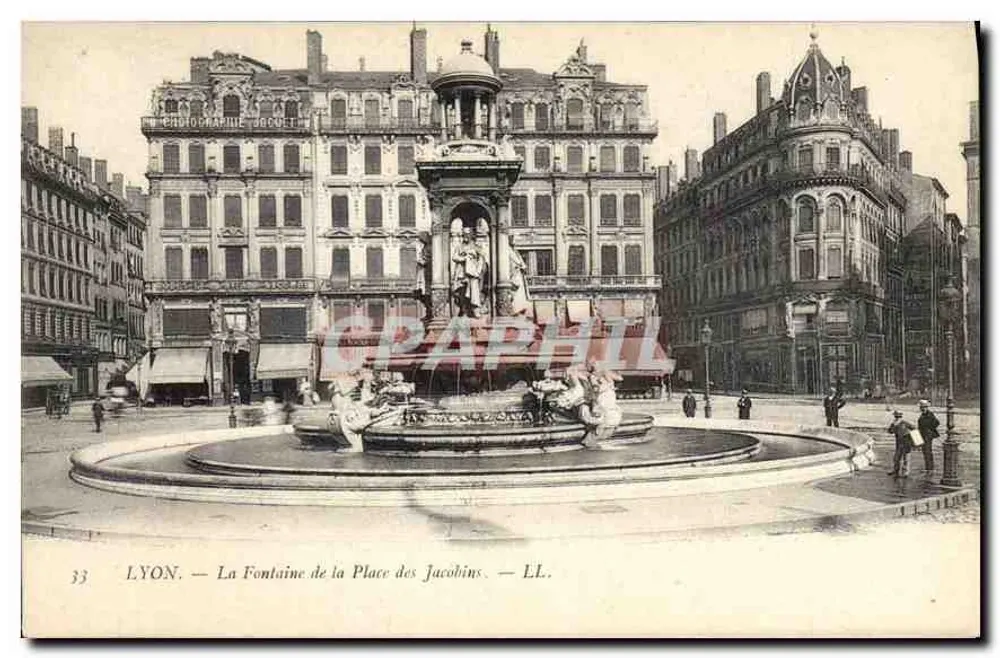 LYON — Die Fontaine der Place des Jacobins — LL. - Vorderseite